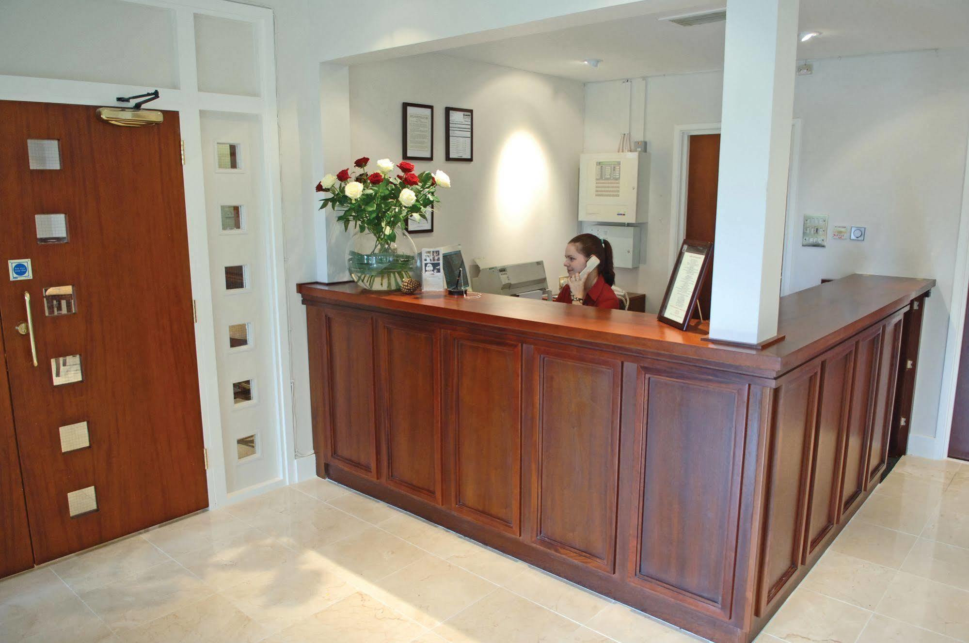 Hickstead Hotel 볼레이 내부 사진